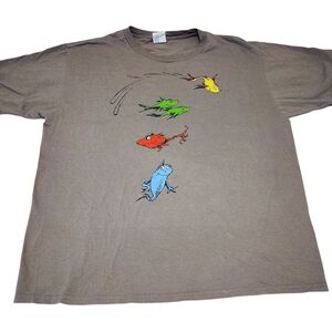 Playful Fish Graphic Tee in Brown